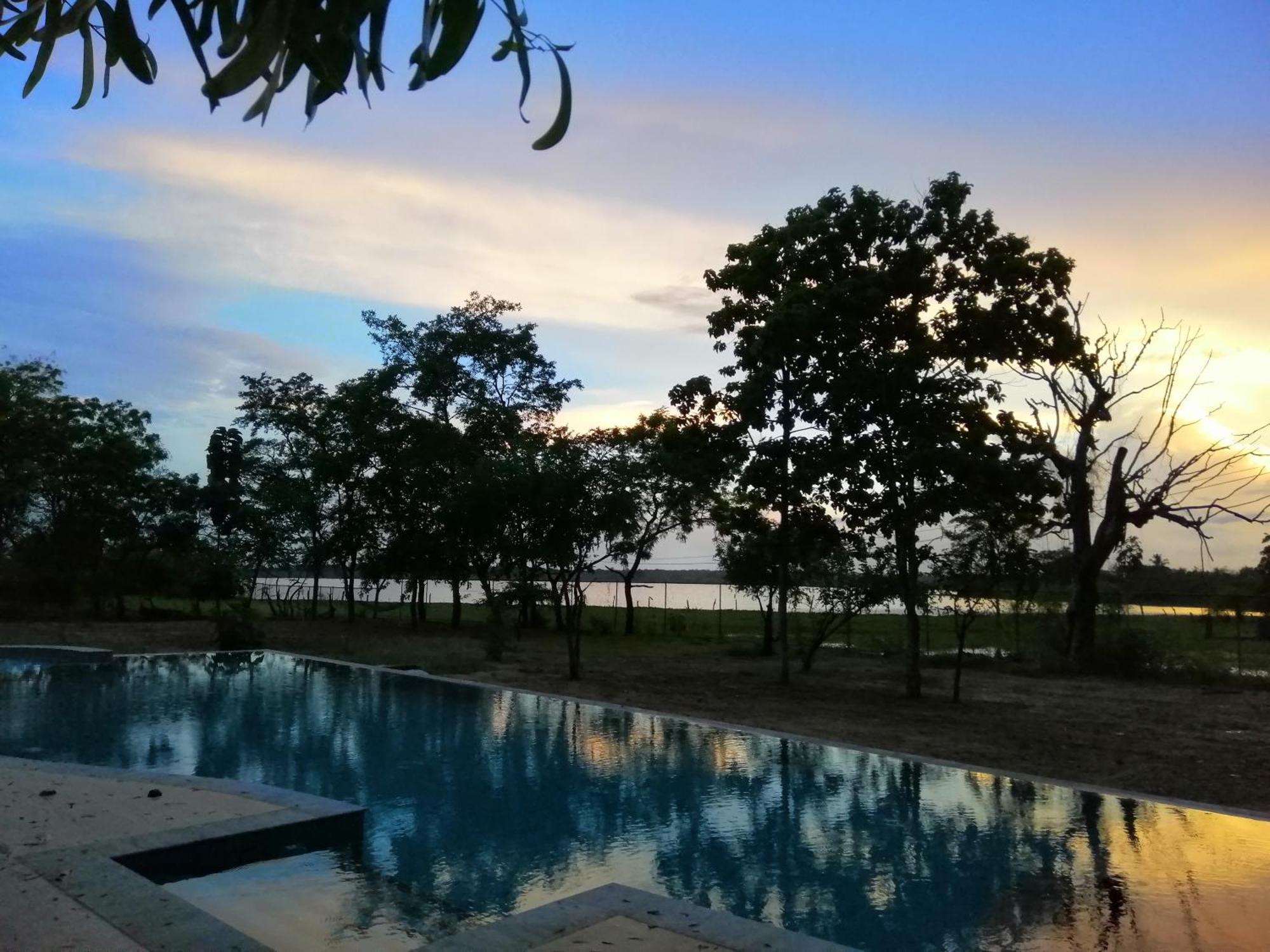 Breezy Lake Tissamaharama Exterior foto