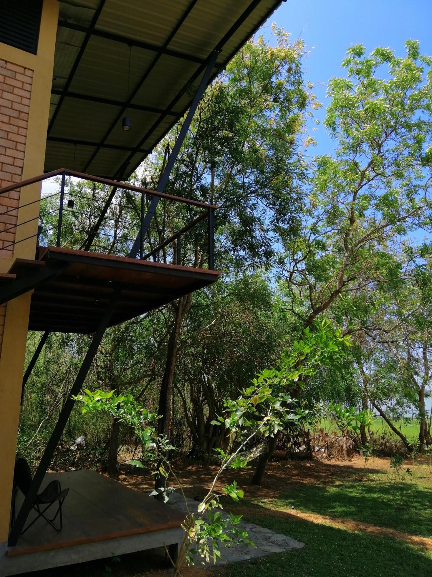 Breezy Lake Tissamaharama Exterior foto